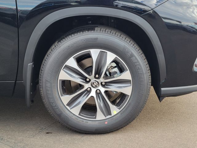 New 2026 Toyota Highlander SUV