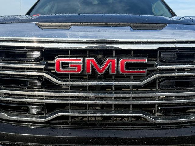 used 2022 GMC Sierra 1500 car, priced at $44,388