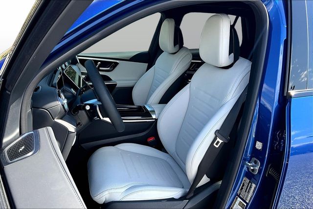 New 2026 Blue Mercedes-Benz GLC 300 image 9