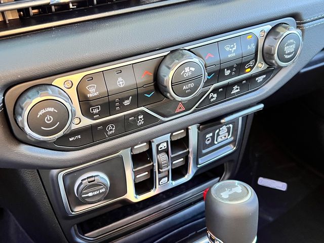 New 2025 Gray Jeep Sahara image 32