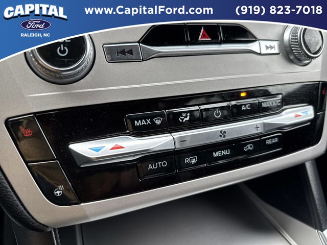 Used 2023 Silver Ford XLT image 30