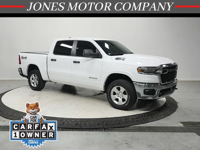Bright White Clearcoat 2025 RAM 1500 Pickup Truck Four-Wheel Drive 8-Speed Automatic