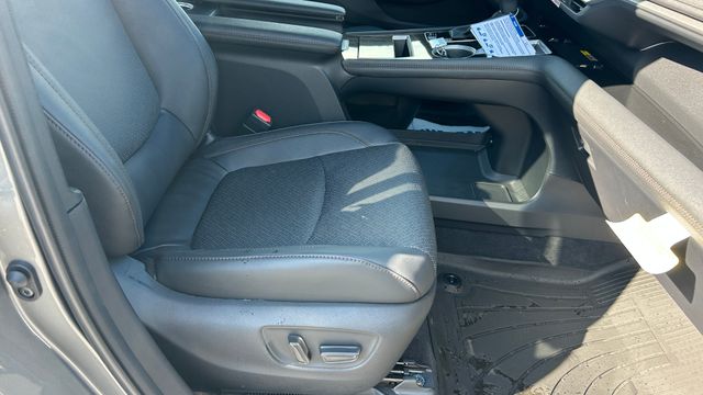New 2026 Toyota Sienna Van