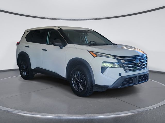 2024 Nissan Rogue Blanco (Glacier White) SUV/Crossover Tracción delantera Transmisión variable continua