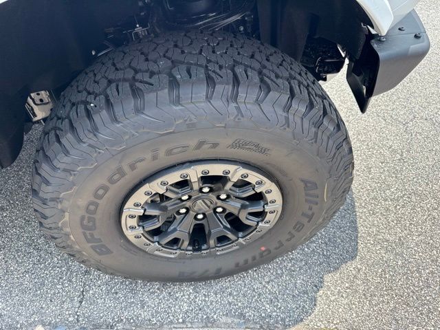 New 2026 White Ford Raptor image 11