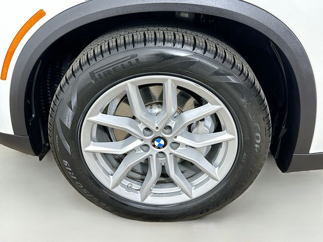 2022 BMW X5 xDrive40i 32