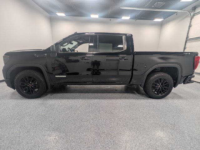 Used 2023 Black GMC Elevation image 5