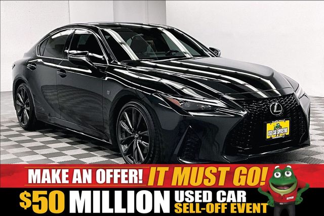 2025 Lexus IS Negro (Caviar) Sedán Tracción trasera 8 velocidades Automática