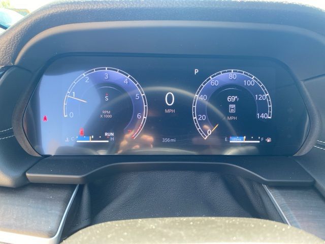 2026 Jeep Grand Cherokee Limited - Steel Blue exterior view 11