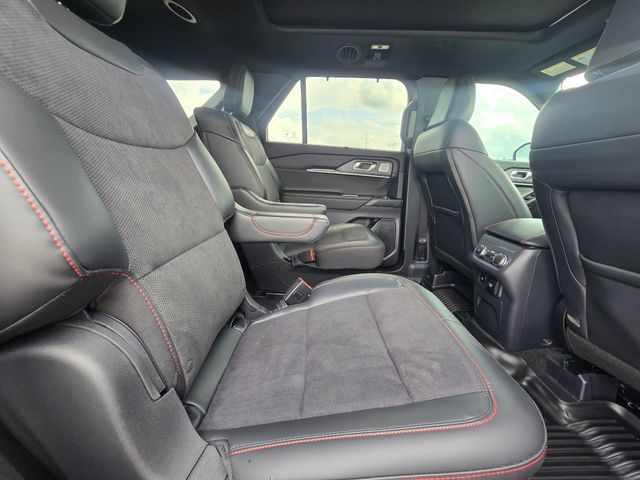 2025 Ford Explorer ST:169584A