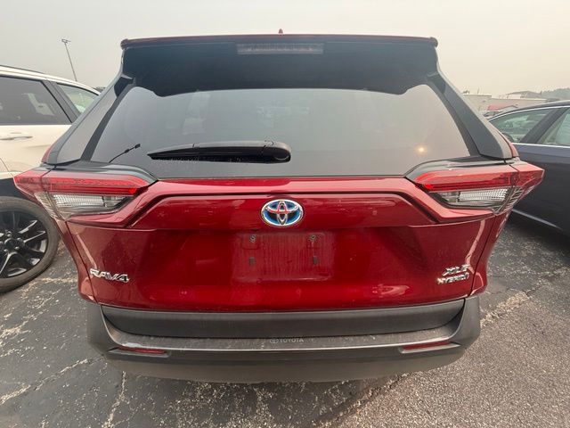 2021 Toyota RAV4 Hybrid XLE - Image 2