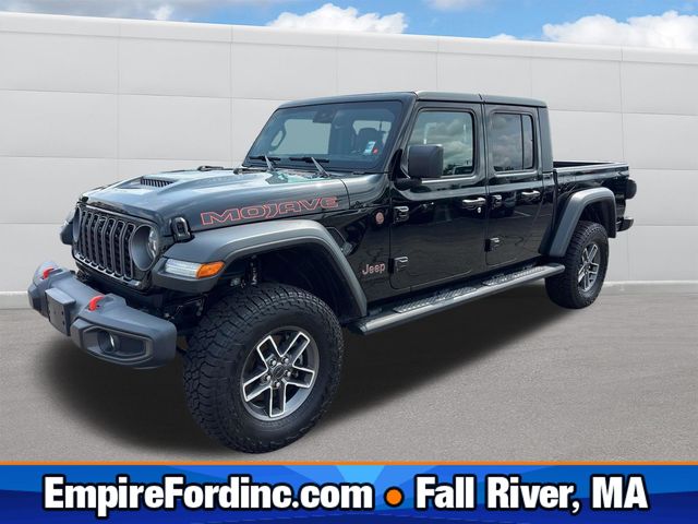 Black Clearcoat 2025 Jeep Gladiator Pickup Truck Four-Wheel Drive 8-Speed Automatic