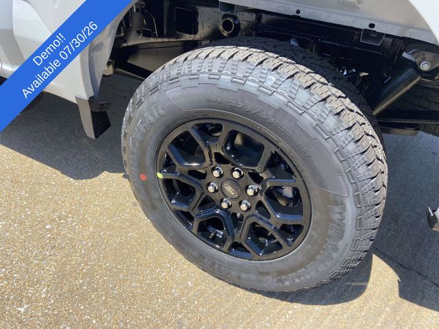 New 2026 White Ford XLT image 7