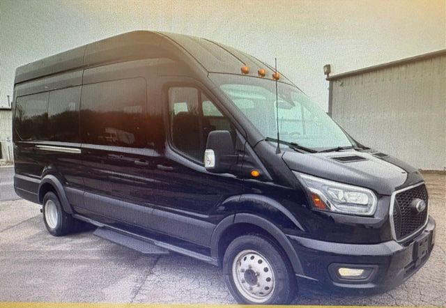Black Metallic 2023 Ford Transit Passenger 350 HD XLT High Roof Extended LB DRW RWD Van Rear-Wheel Drive Automatic