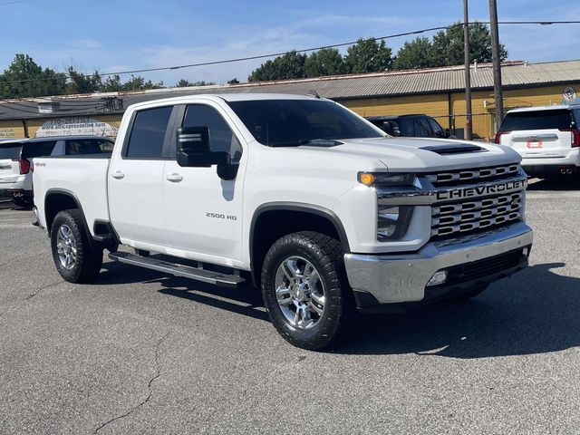 Summit White 2020 Chevrolet Silverado 2500HD Pickup Truck Four-Wheel Drive Automatic