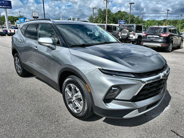 Used 2023 Gray Chevrolet LT image 10