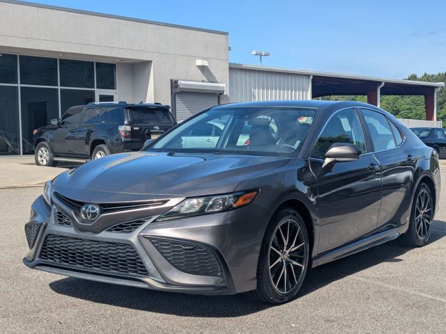 2022 Toyota Camry SE Gray at Davis Toyota of Orangeburg