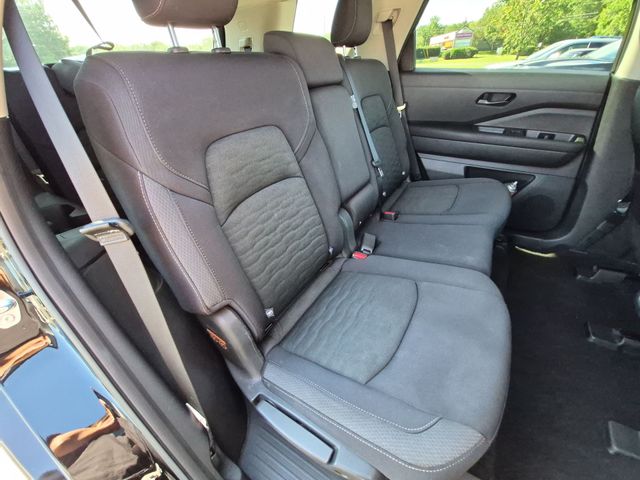 Used 2025 Super Black Nissan SV image 33