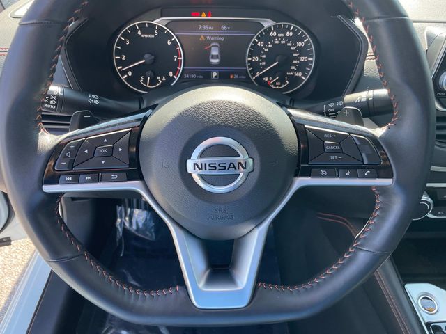 2021 Nissan Altima 2.5 SR 17