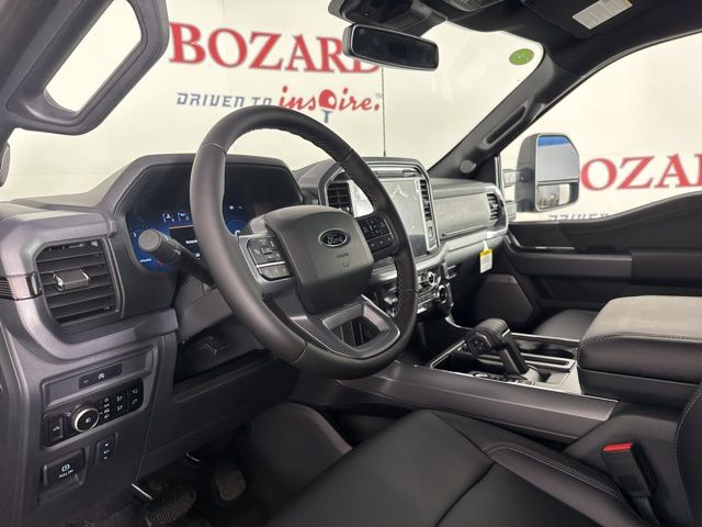 2025 Agate Black Metallic Ford F-150 XLT 4X4 Truck