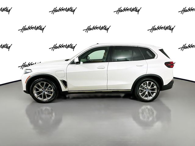 2025 BMW X5 xDrive50e 8