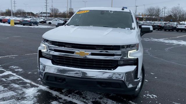 2021 Chevrolet Silverado 1500 LT 3