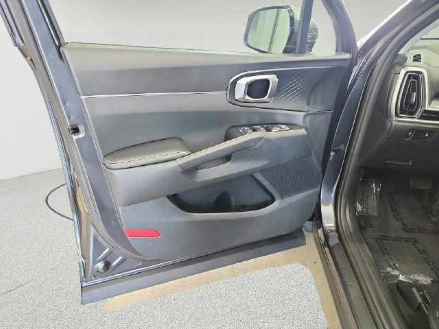 Used 2024 Kia Sorento SUV