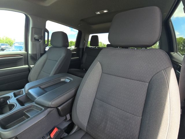 2022 Chevrolet Silverado 1500 LT:46753A