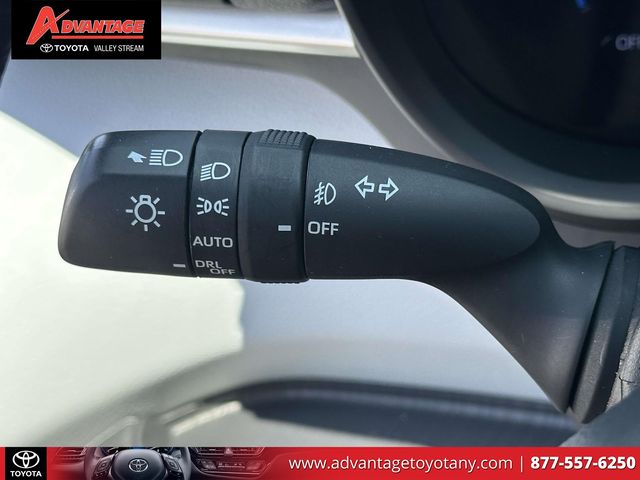 Used 2024 Toyota Sienna Van