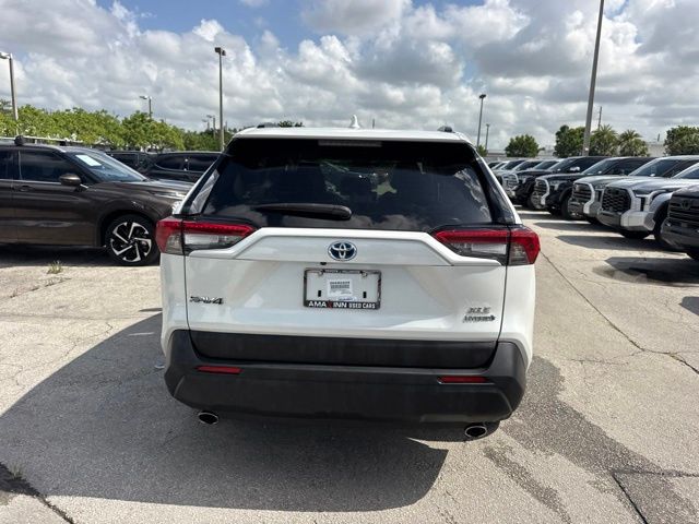 2024 Toyota RAV4 XLE Premium - Photo 13