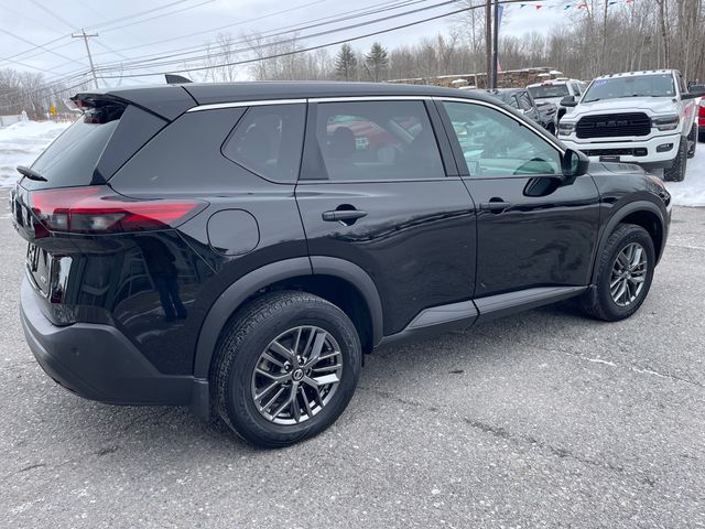 2021 Nissan Rogue S - Super Black exterior view 5
