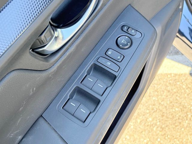 new 2026 Honda CR-V Hybrid car, priced at $41,675