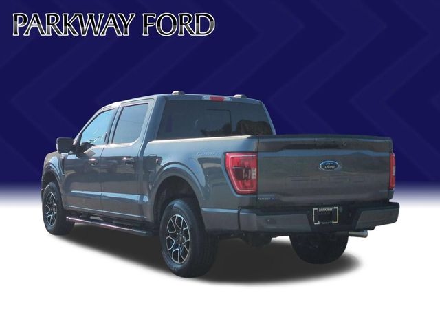 Used 2023 Gray Ford XLT image 3