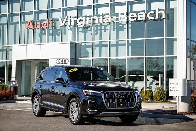 2025 Audi Q7 quattro Premium Plus 55 TFSI