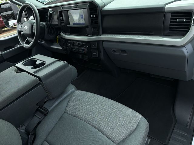 Used 2026 White Ford XLT image 33