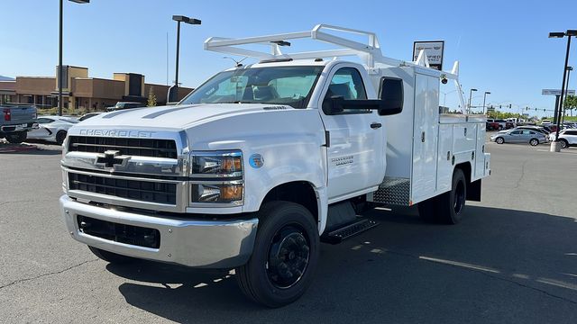 2024 Chevrolet Silverado 5500HD Work Truck 4