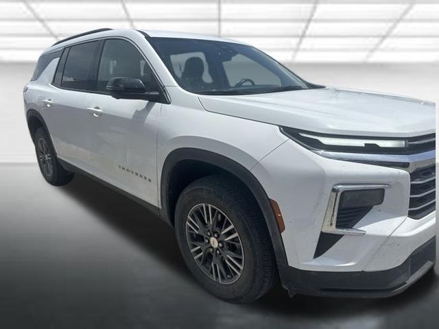 Summit White 2024 Chevrolet Traverse SUV / Crossover Front-Wheel Drive 8-Speed Automatic