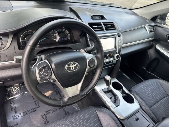 Used 2013 Black Toyota SE image 15