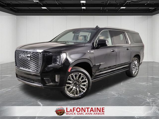 Onyx Black 2023 GMC Yukon XL Denali Ultimate 4WD SUV / Crossover Four-Wheel Drive