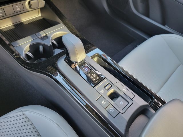 2026 Toyota Prius Limited - Photo 16