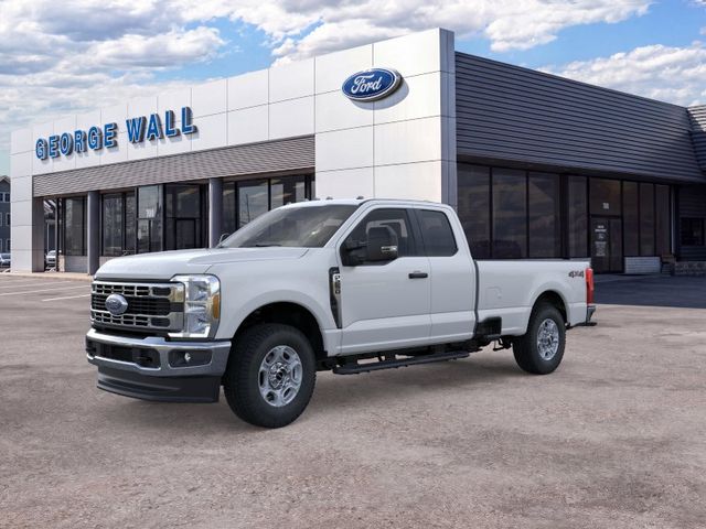 Oxford White 2026 Ford F-250 Super Duty Pickup Truck Four-Wheel Drive Automatic