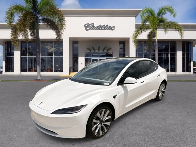 Pearl White Multi-Coat 2026 Tesla Model 3 Sedan 1-Speed Automatic