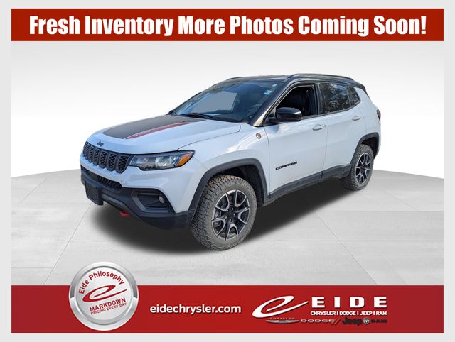 2024 Jeep Compass Trailhawk 4WD