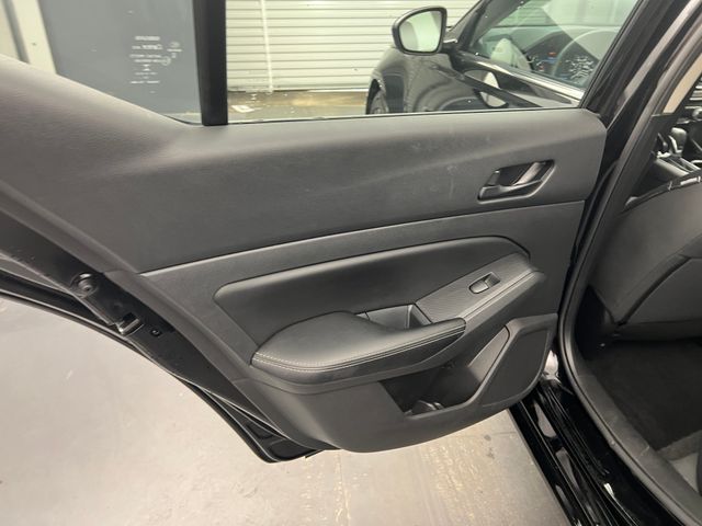 2024 Super Black Clearcoat Nissan Altima 2.5 SV FWD Sedan