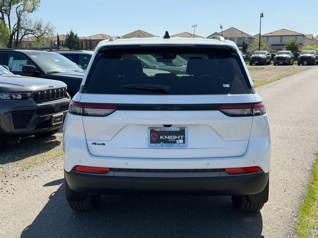 new 2026 Jeep Grand Cherokee car, priced at $37,455