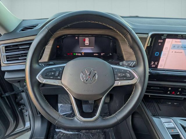 2025 Volkswagen Atlas SE w/Tech - Photo 18
