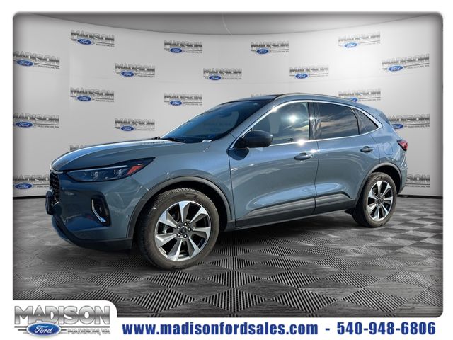 2023 Ford Escape Platinum AWD