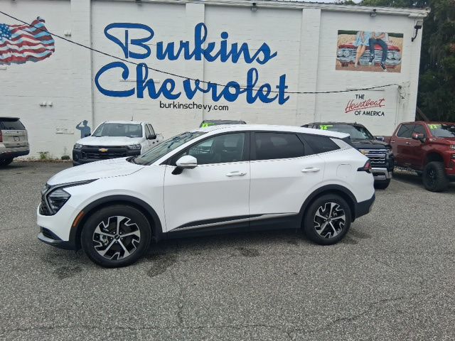 2024 Kia Sportage EX FWD