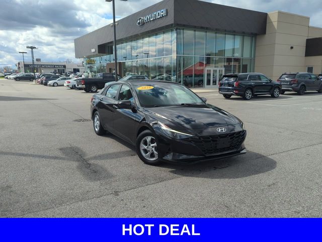2021 Hyundai Elantra SE photo