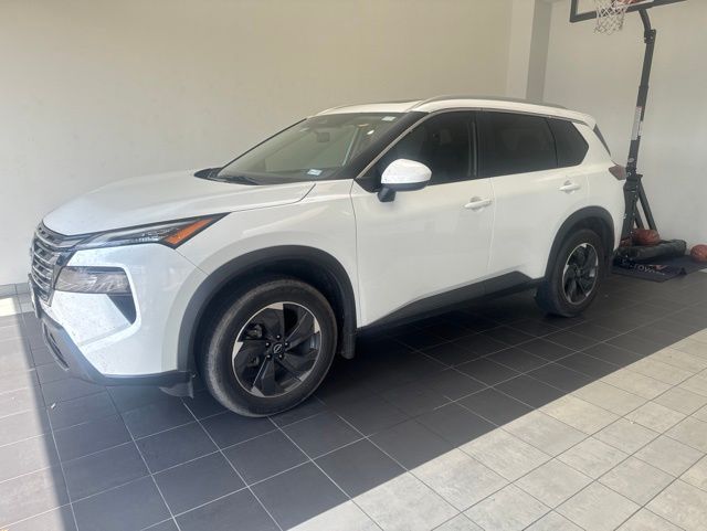 2024 Nissan Rogue SV White at Central Houston Nissan